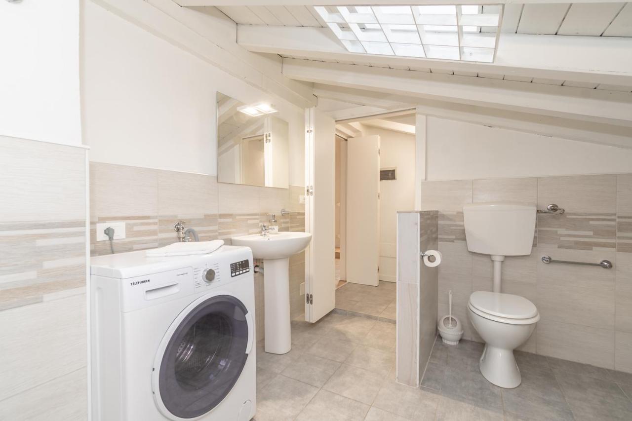 Residenza Capriolo 28 - F&L Apartment Brescia Bagian luar foto