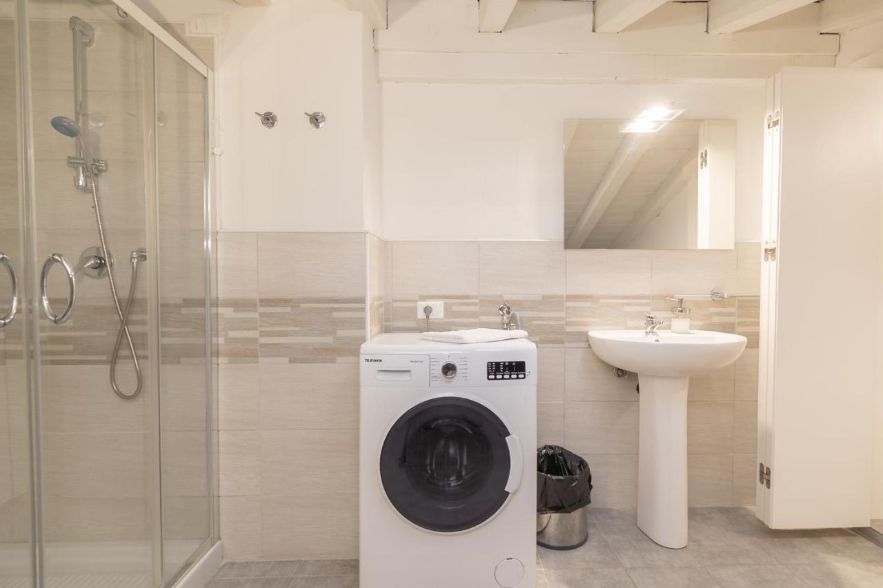 Residenza Capriolo 28 - F&L Apartment Brescia Bagian luar foto