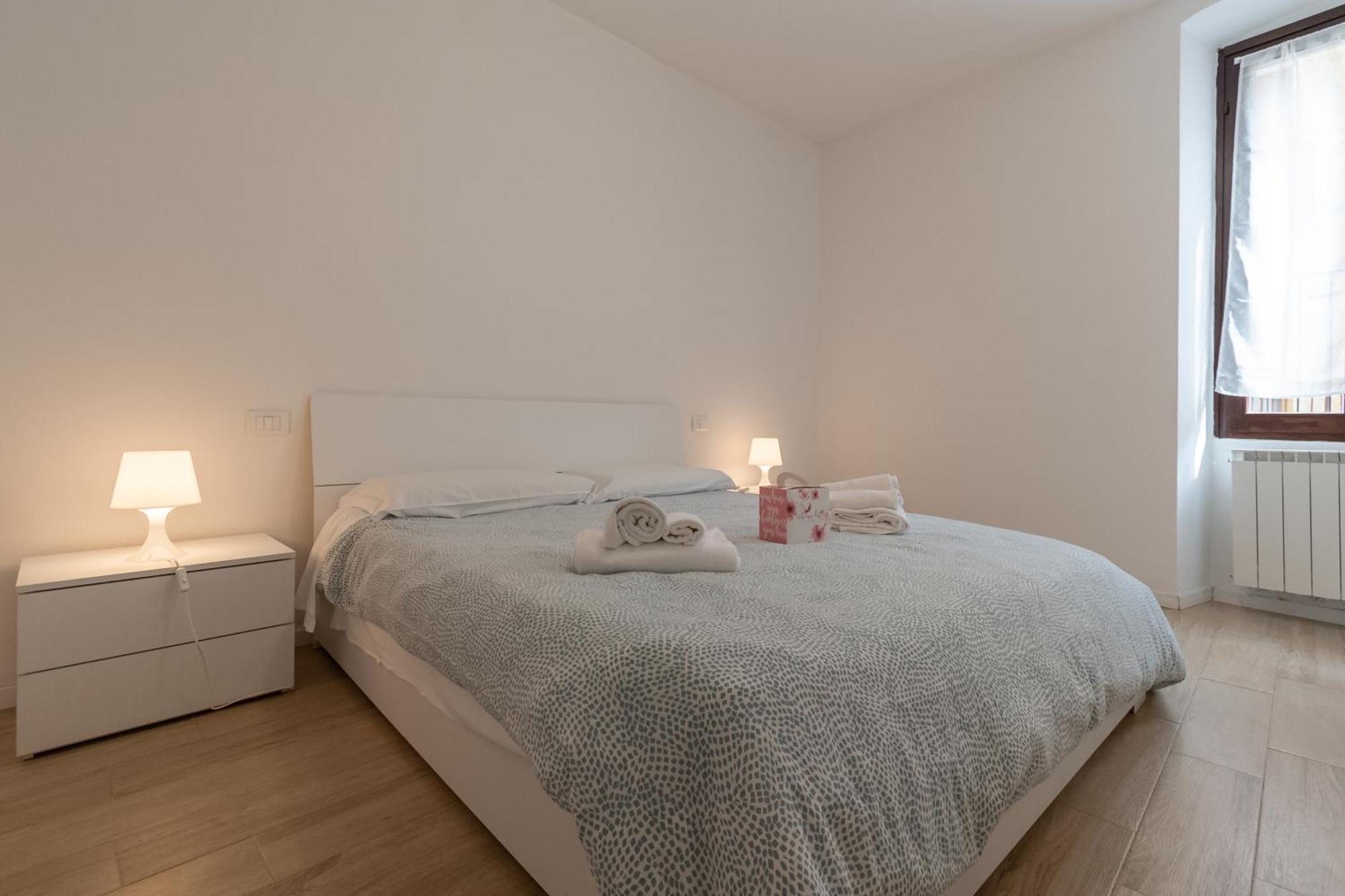Residenza Capriolo 28 - F&L Apartment Brescia Bagian luar foto