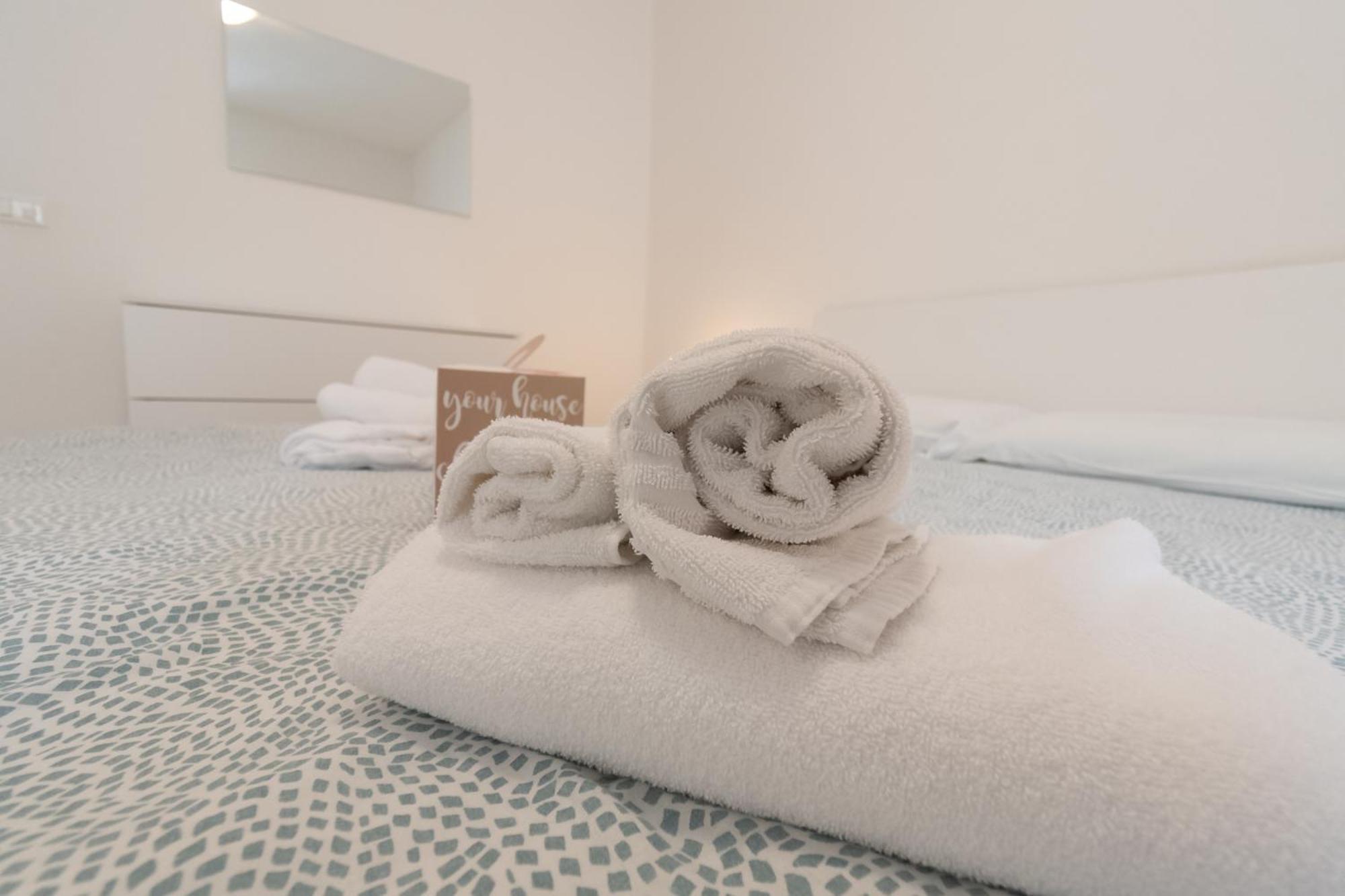 Residenza Capriolo 28 - F&L Apartment Brescia Bagian luar foto